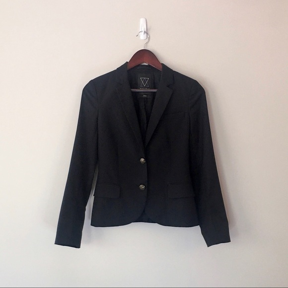 Black Two Button Aritzia Talula Exeter Blazer - Picture 2 of 14